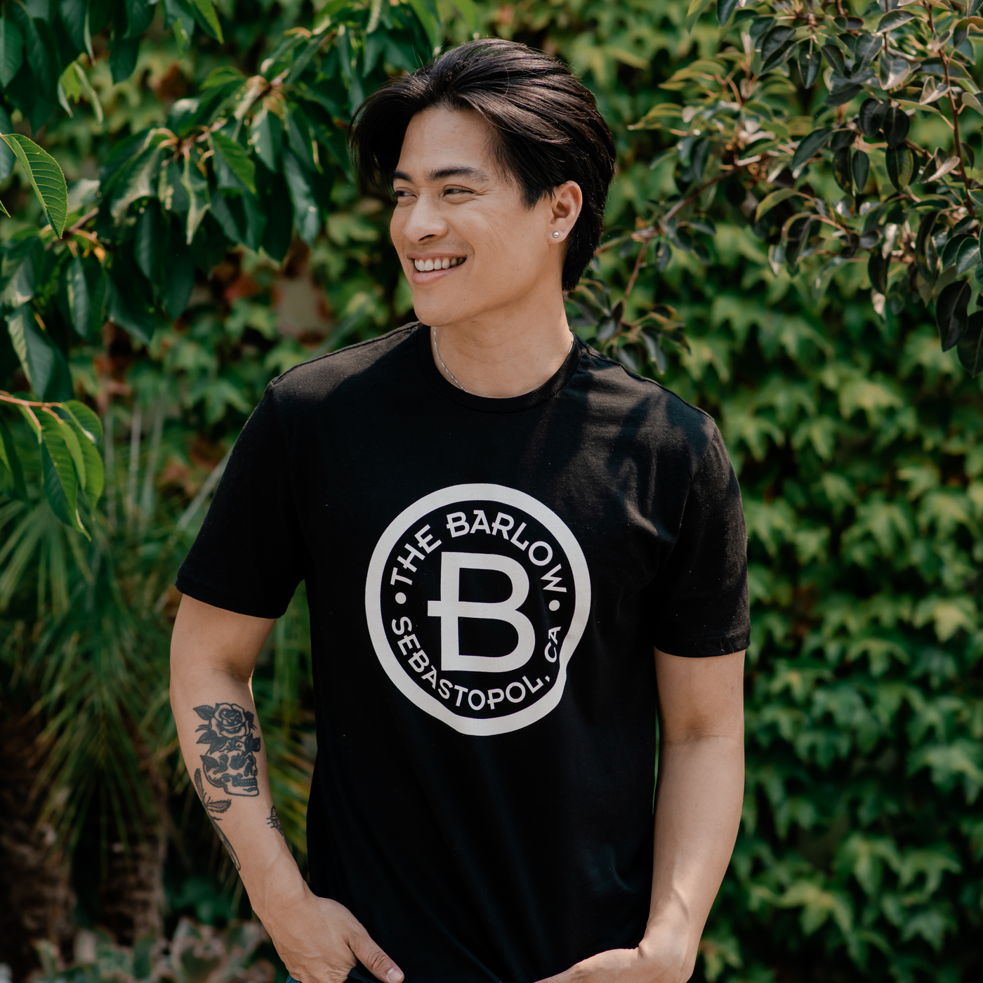 Barlow Men's Perfect Weight T-shirt- Black